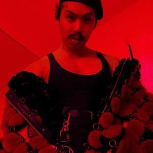 Meet your Posher, Adrian